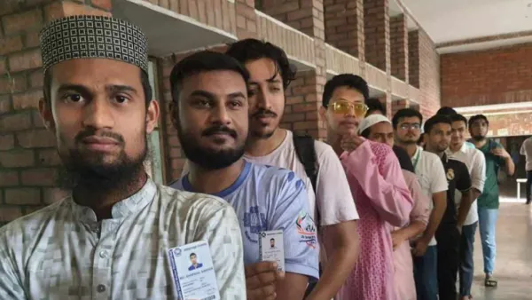 জাকসু নির্বাচন: শহিদ তাজউদ্দীন হলে ভোটগ্রহণ স্থগিত