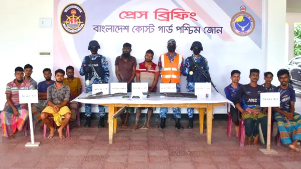 সুন্দরবনে ‘রাঙ্গা বাহিনীর’ হাতে জিম্মি ৯ জেলে উদ্ধার, আটক ২