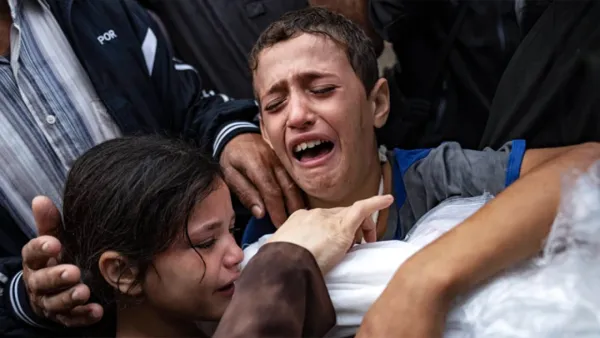 গাজায় শুধু আতঙ্ক-আর্তনাদ