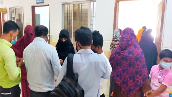 সপ্তাহে ২ দিন চিকিৎসকদের সঙ্গে সাক্ষাৎ করতে পারবেন ওষুধ কোম্পানির প্রতিনিধিরা