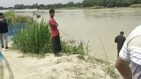 কালিগঙ্গা নদীতে অজ্ঞাত যুবকের মরদেহ উদ্ধার