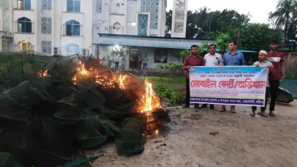 বোয়ালমারীতে ৩ লাখ টাকার চায়না দুয়ারী জাল ধ্বংস