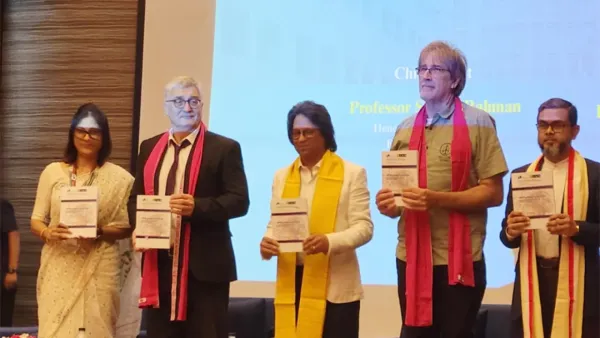 ইস্ট ওয়েস্ট ইউনিভার্সিটিতে চতুর্থ ‘ইনফরমেশন এন্ড নলেজ ম্যানেজমেন্ট’ সম্মেলন অনুষ্ঠিত 