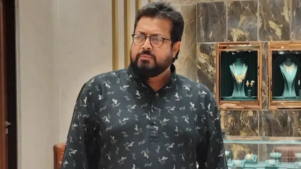 অ্যাওয়ার্ড অনুষ্ঠানে অশ্লীলতা, মুখ খুললেন ওমর সানীও