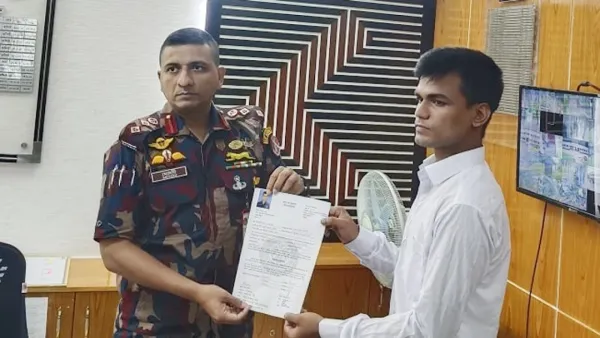 বিজিবিতে চাকরি পেলেন ফেলানীর ছোট ভাই 