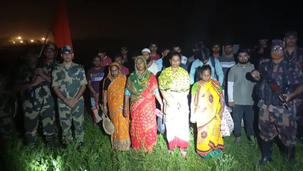 ১৮ বাংলাদেশিকে হস্তান্তর করল বিএসএফ