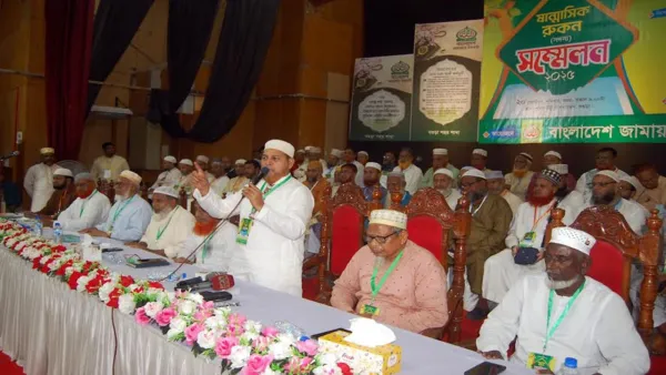 অন্তর্বর্তী সরকার একটি দলের পকেটে ঢোকার চেষ্টা করছে: জামায়াত নেতা রফিকুল 