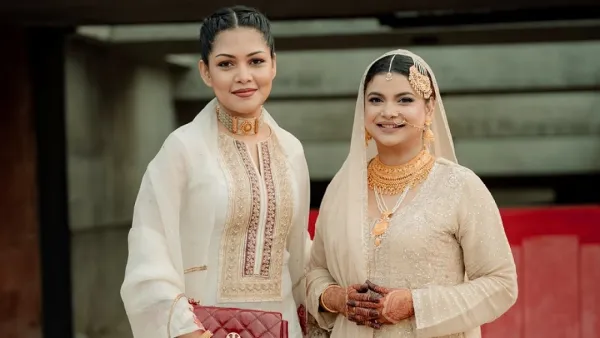 ফারিয়া তুমি জিতেছ: পিয়া