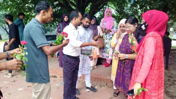 জাবিতে প্রথম বর্ষের ক্লাস শুরু, নবীনদের বরণ করে নিল ছাত্রদল