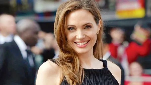 আমি আর আমার দেশকে চিনতে পারি না: অ্যাঞ্জেলিনা জোলি