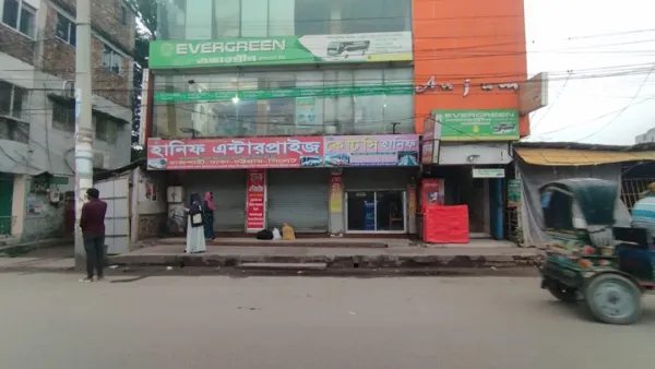 দ্বিতীয় দিনের মতো রাজশাহী-ঢাকা রুটে বাস বন্ধ