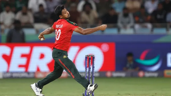 সেরা দশে মোস্তাফিজ, ১৩৩ ধাপ এগোলেন সাইফ