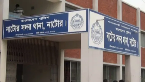 নাটোরে ট্রাকচাপায় শ্রমিক নিহত