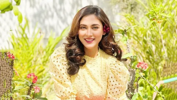 যেসব হলে দেখা যাবে মেহজাবীনের প্রথম সিনেমা