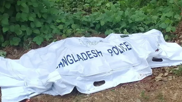 মিরসরাইয়ে ট্রেন দুর্ঘটনায় শ্রমিক নিহত 