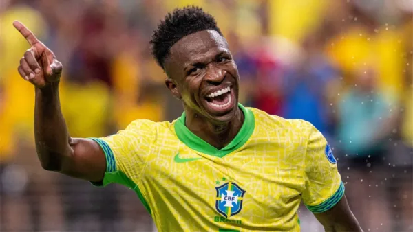 ব্রাজিল দলে ফিরেছেন ভিনিসিউস