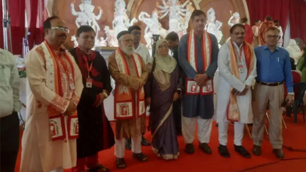 সারাদেশে উৎসাহ-উদ্দীপনার মধ্যে পূজা চলছে: স্বাস্থ্য উপদেষ্টা