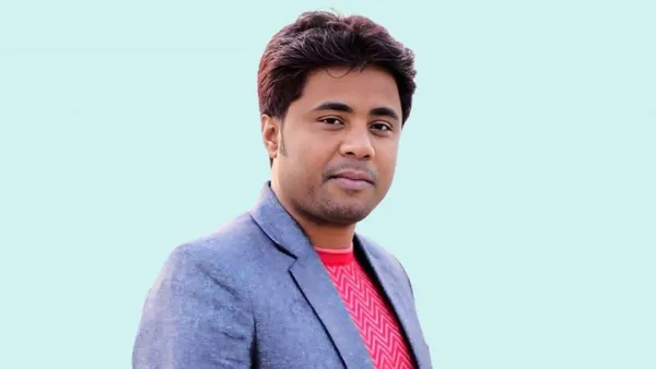 বগুড়ায় হাতকড়াসহ আ. লীগ নেতাকে ছিনিয়ে নিলেন স্বজনরা