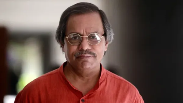 সৈয়দ মনজুরুল ইসলাম লাইফ সাপোর্টে 