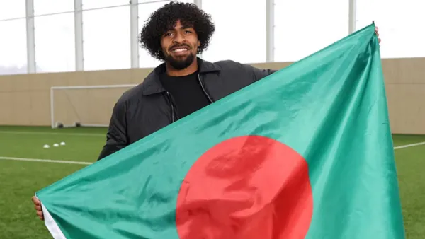 আজ আসছেন হামজা, পরদিন শমিত সোম