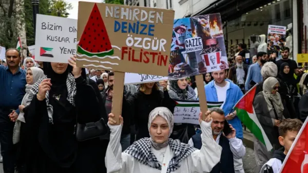 গাজা নিয়ে আলোচনায় থাকছেন যারা