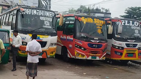 বগুড়ায় ‘করতোয়া গেটলক’ পরিবহনের কর্মবিরতি, ভোগান্তিতে যাত্রীরা