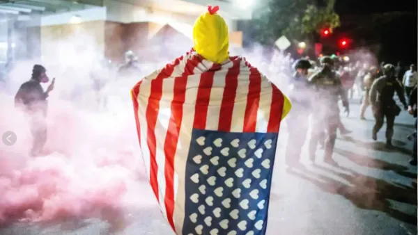 আইনি চ্যালেঞ্জের মুখে ট্রাম্পের পদক্ষেপ