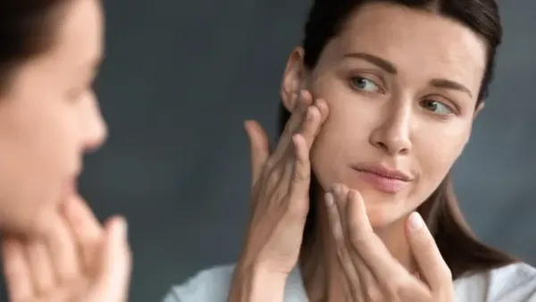 অকাল বার্ধক্য এড়াতে বাদ দিন এই ৫ খাবার