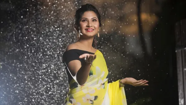 সুস্থতার জন্য দোয়া চাইলেন স্পর্শিয়া