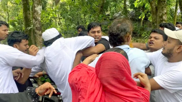 সম্পত্তি নিয়ে দুই ভাইয়ের বিরোধ, মায়ের লাশ দাফনে বাধা