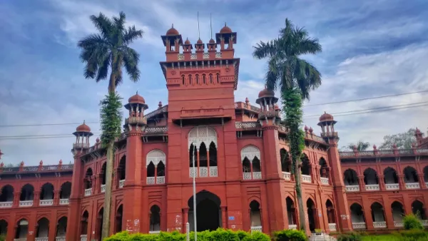 টাইমস হায়ার এডুকেশন র‍্যাঙ্কিংয়ে ২০০ ধাপ এগিয়েছে ঢাকা বিশ্ববিদ্যালয়