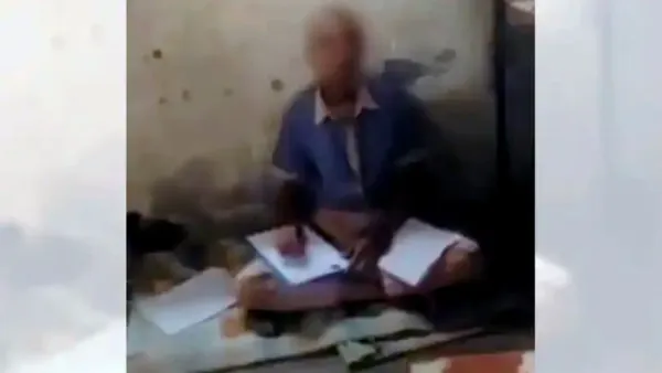 ফি দিতে পারেননি বাবা, মেঝেতে বসে পরীক্ষা দিল স্কুলছাত্র