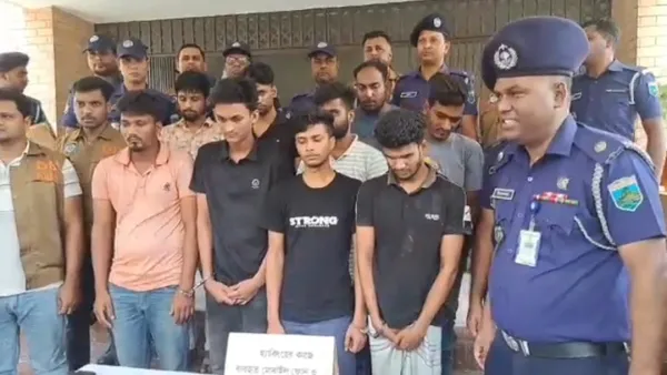 ডিআইজি-মেজর-সচিব পরিচয়ে প্রতারণা, গ্রেপ্তার ৯