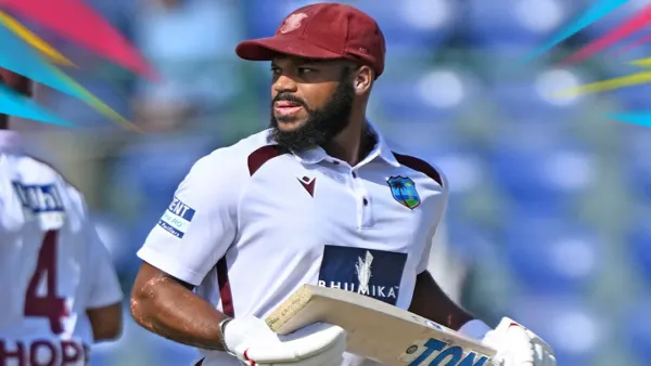 ভারতের ইনিংস ব্যবধানে জেতার আশা ভেঙে দিচ্ছেন হোপ-ক্যাম্পবেল