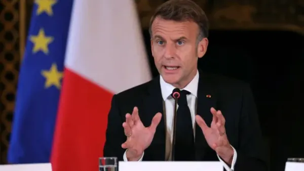 বাজেট পাসের আগে নতুন মন্ত্রিসভা ঘোষণা ম্যাক্রোঁর