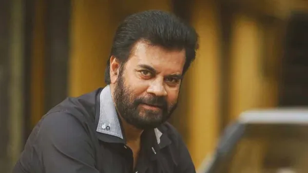 মাথায় অস্ত্রোপচার হওয়ার পর যা করছেন ইলিয়াস কাঞ্চন