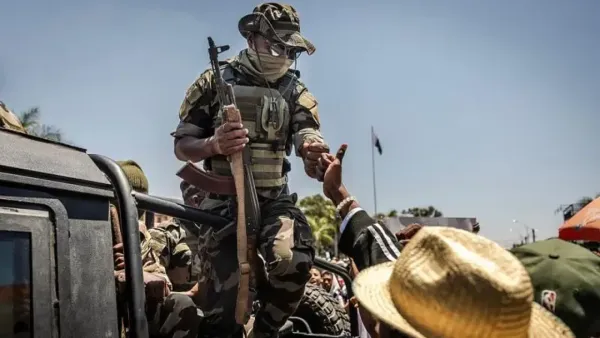 মাদাগাস্কারের রাষ্ট্র ক্ষমতা দখল করল সেনাবাহিনী