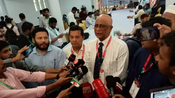 অমোচনীয় কালি নিয়ে যা জানাল নির্বাচন কমিশন