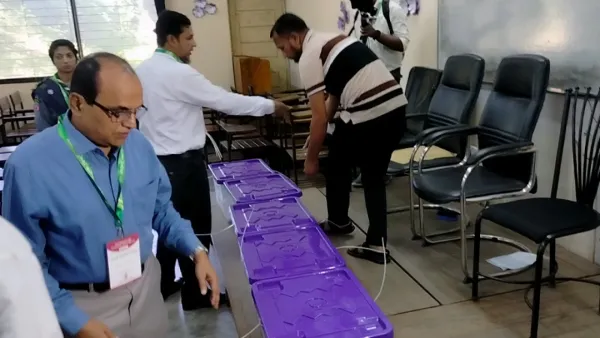 এক ছাত্রবাসের ফলাফল ঘোষণা, এগিয়ে ছাত্রদল