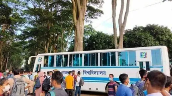 ভোট দিতে ২৫টি বাসে আসছেন অনাবাসিক শিক্ষার্থীরা