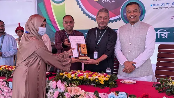 নরসিংদীতে সংবর্ধনা পেল ২৫০ শিক্ষার্থী