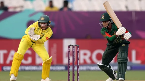 অস্ট্রেলিয়ার বিপক্ষে দুই শ ছোঁয়া সংগ্রহ বাংলাদেশের