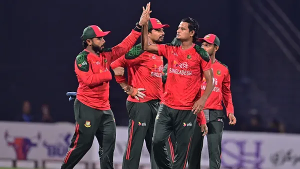 সিরিজের মাঝপথে বাড়তি স্পিনার দলে ভেড়াল বাংলাদেশ