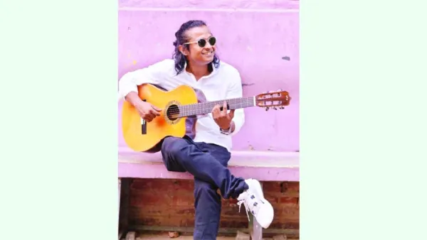 সংগীত পরিচালক হিসেবে পরিচয় দিতেই স্বাচ্ছন্দ্যবোধ করি