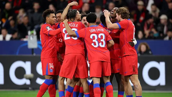 লেভারকুসেনের জালে পিএসজির ৭ গোল