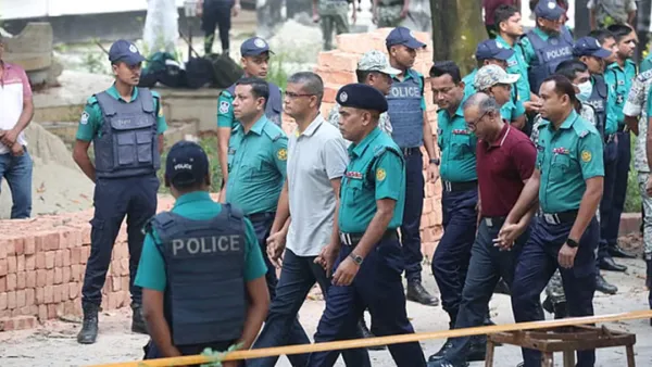 ১৫ সেনা কর্মকর্তাকে কারাগারে পাঠানোর নির্দেশ