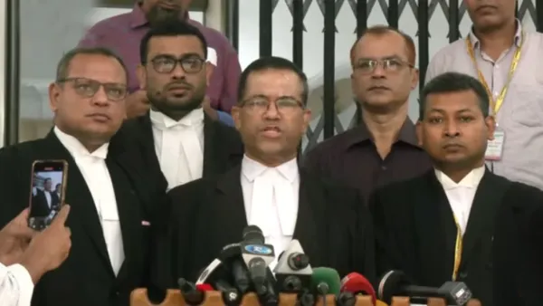 গ্রেপ্তার নয়, স্বেচ্ছায় আত্মসমর্পণ করেছেন সেনা কর্মকর্তারা