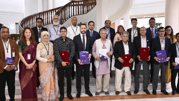 বাংলাদেশের শ্রমিক অধিকারে আজকের দিনটি স্মরণীয় হয়ে থাকবে: প্রধান উপদেষ্টা