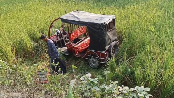 লালমনিরহাটে অটোরিকশা উল্টে নিহত ২