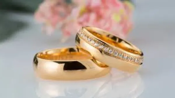 নারী-পুরুষের আংটি ব্যবহারে ইসলাম কী বলে